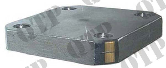 STUB AXLE BEARING PLATE